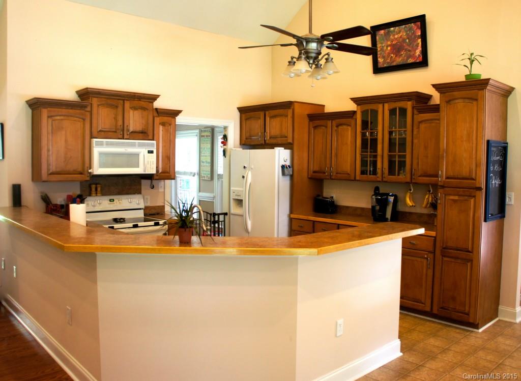 348 Craig Manor Road Lancaster, SC 29720 - Photo 6 of 21 Gallery Image 6