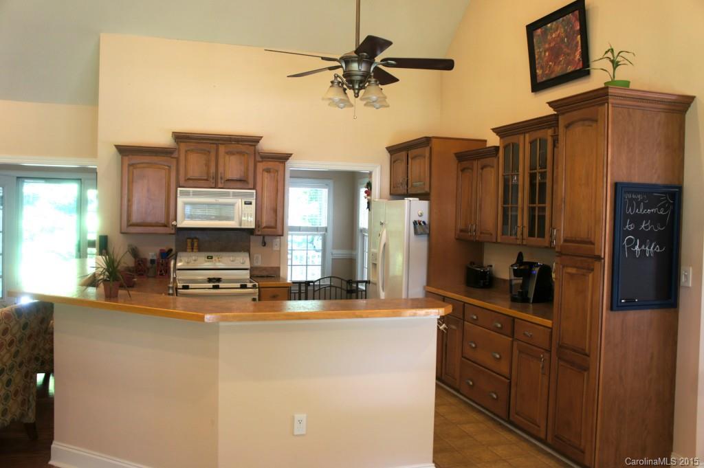 348 Craig Manor Road Lancaster, SC 29720 - Photo 7 of 21 Gallery Image 7