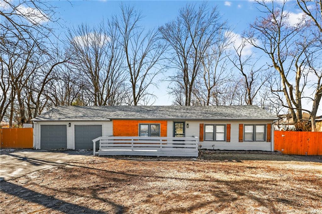 1402 Southwest Jefferson Street Lee's Summit, MO 64081 - Photo 1 of 32