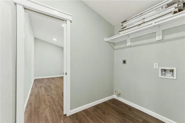 $257,000 | 1402 Southwest Jefferson Street, Lee's Summit, MO 64081