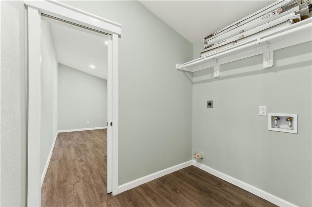 1402 Southwest Jefferson Street Lee's Summit, MO 64081 - Photo 20 of 32