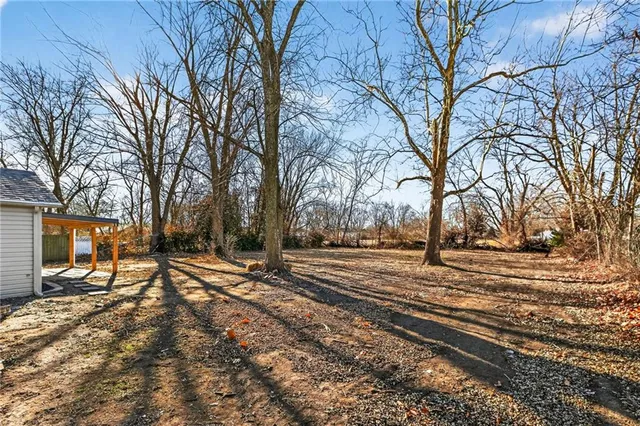 $257,000 | 1402 Southwest Jefferson Street, Lee's Summit, MO 64081