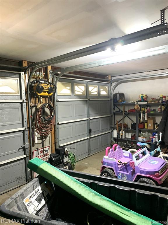 2660 Bowen Road Howell, MI 48855 - Photo 21 of 29