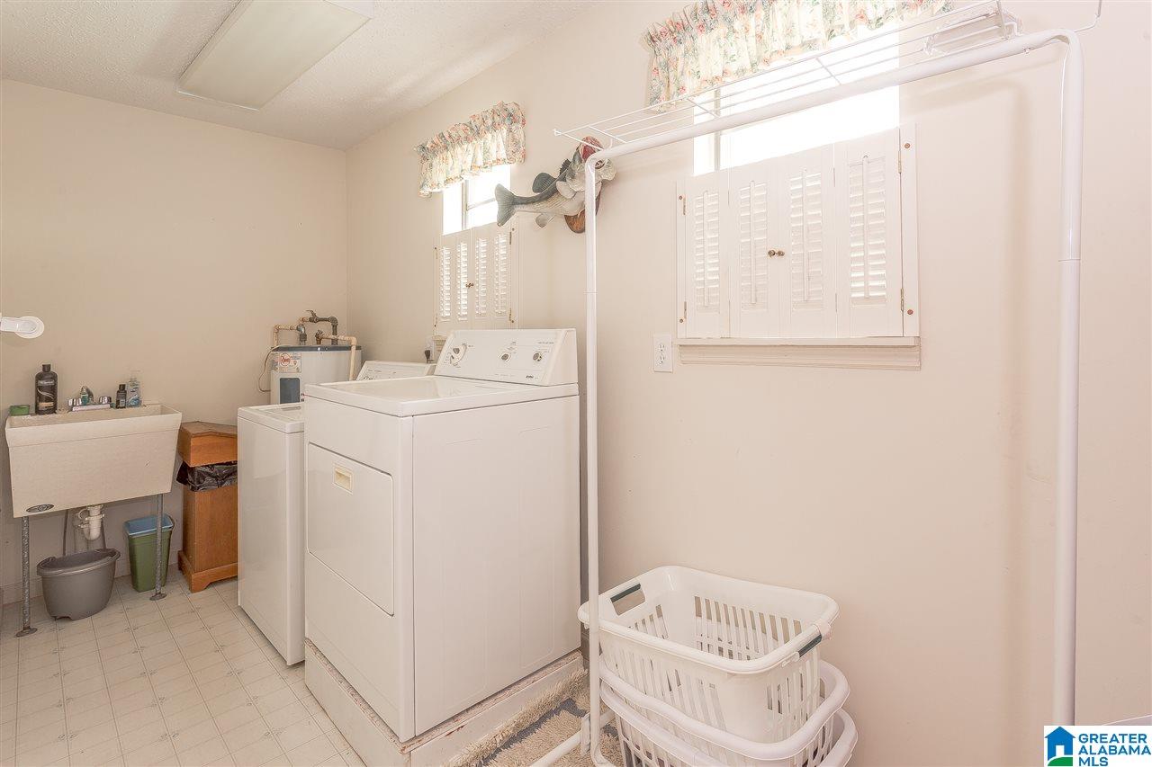 881 Douglas Lane Oneonta, AL 35121 - Photo 23 of 27