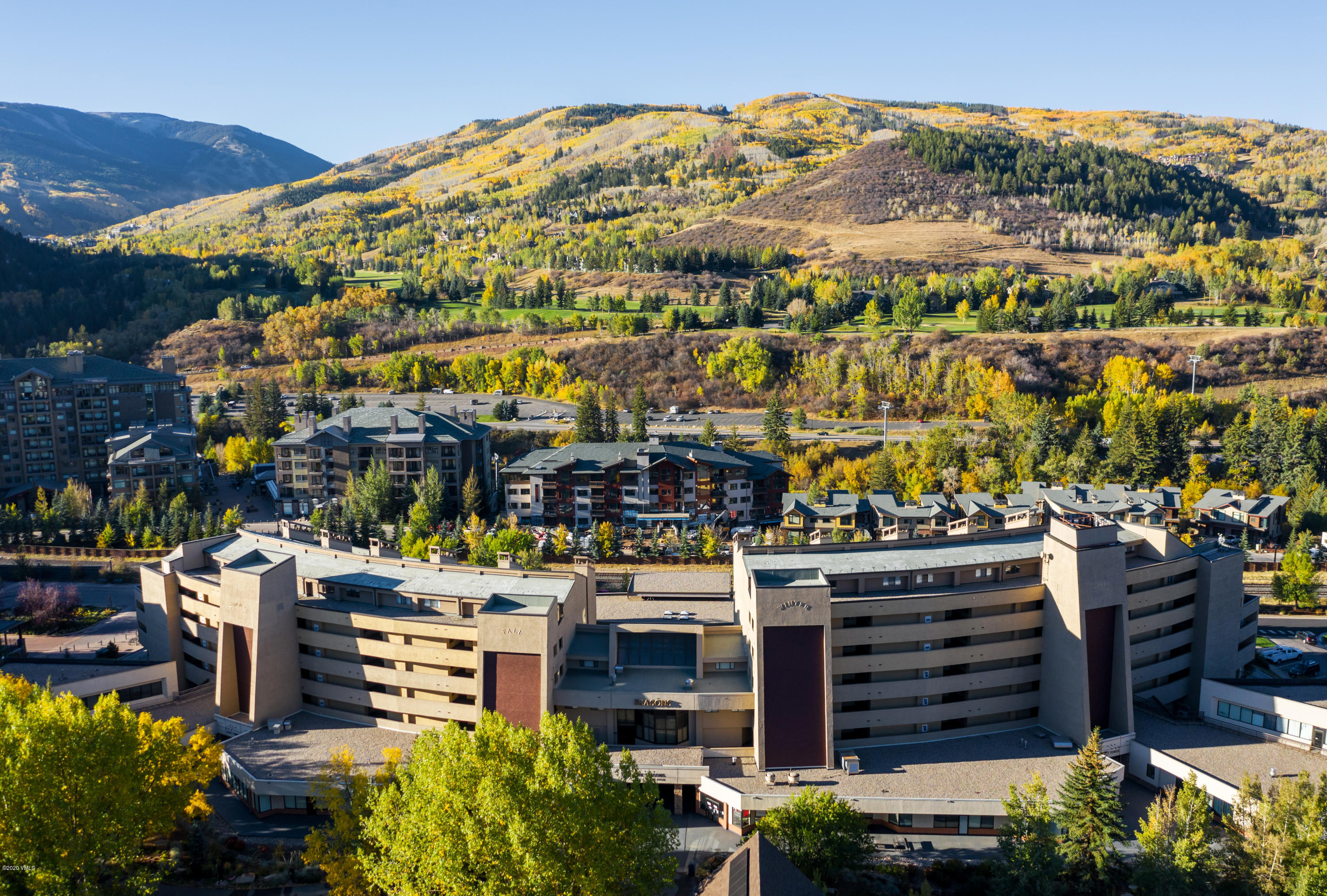 137 Benchmark Road, Unit 520 Avon, CO 81620 - Photo 1 of 22 a city view