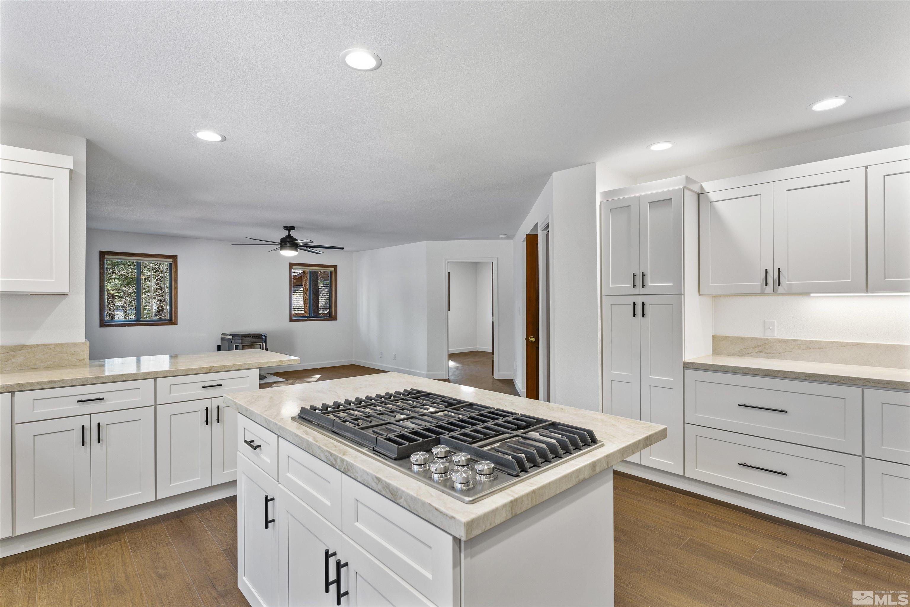 855 Joy Lake Road Reno, NV 89511 - Photo 13 of 40 Photo 13