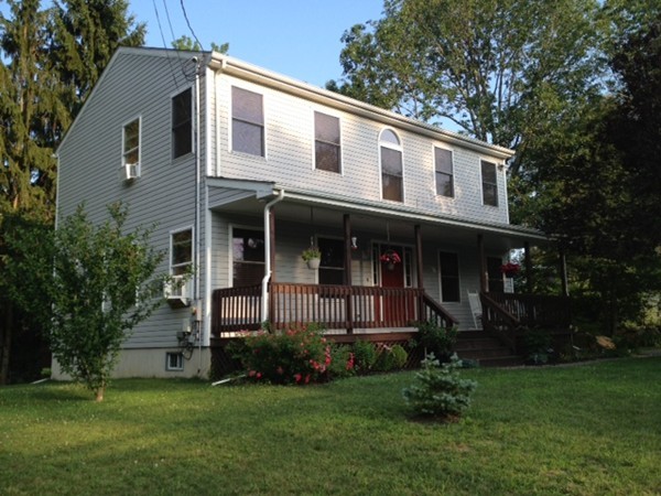370 Middle Road Acushnet, MA 02743 - Photo 1 of 28 Gallery Image 1
