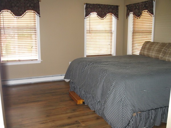 370 Middle Road Acushnet, MA 02743 - Photo 17 of 28 Gallery Image 17