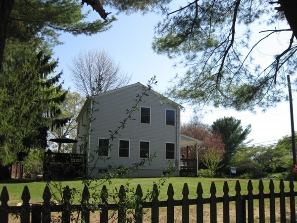 370 Middle Road Acushnet, MA 02743 - Photo 21 of 28 Gallery Image 21
