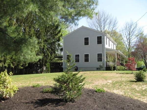 370 Middle Road Acushnet, MA 02743 - Photo 25 of 28 Gallery Image 25