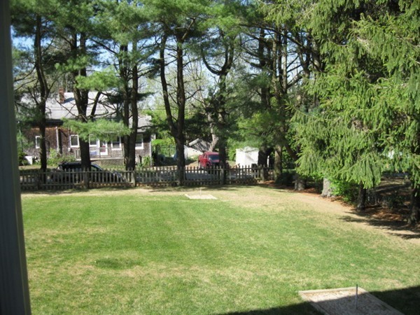 370 Middle Road Acushnet, MA 02743 - Photo 27 of 28 Gallery Image 27
