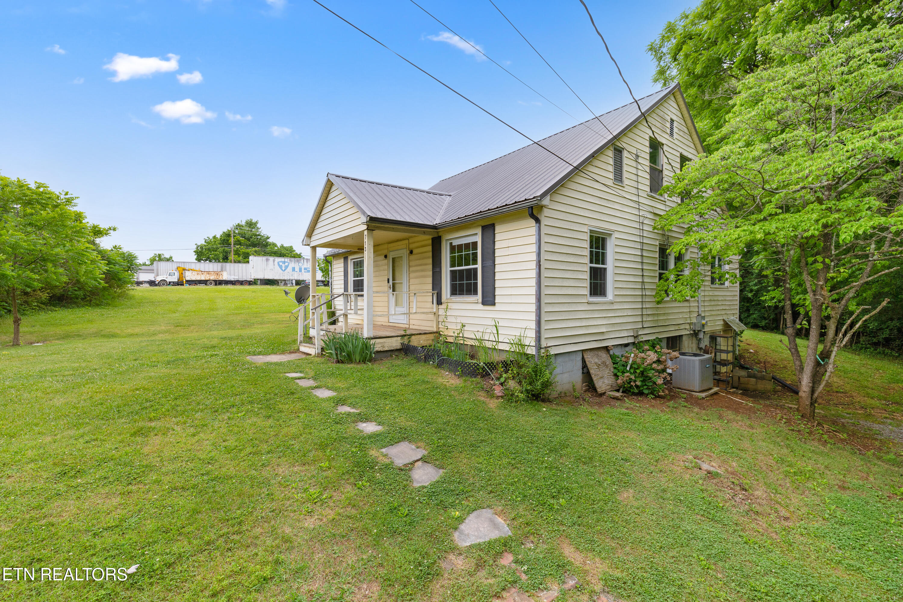 713 Rutledge Avenue Morristown, TN 37813 - Photo 23 of 29 2 Positive Perceptions