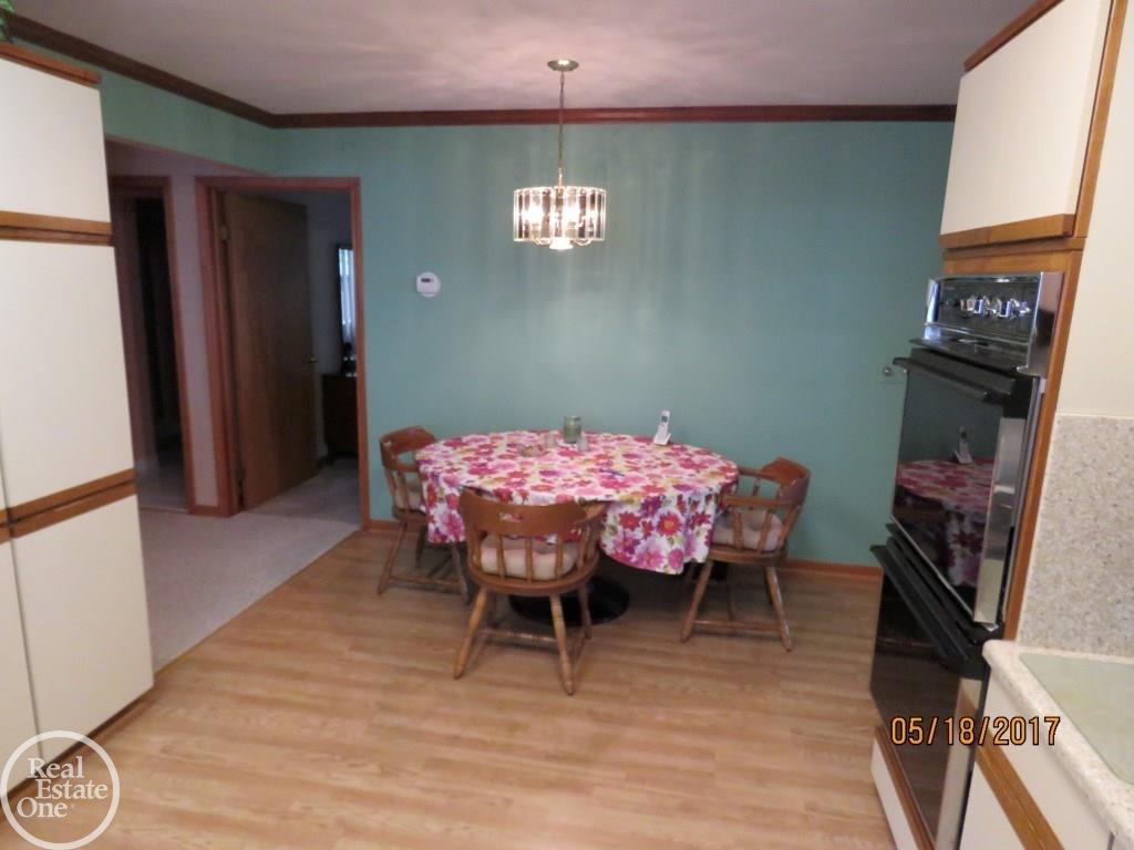 8175 Lakeshore Road Lexington, MI 48450 - Photo 23 of 70 31320267-22.JPG