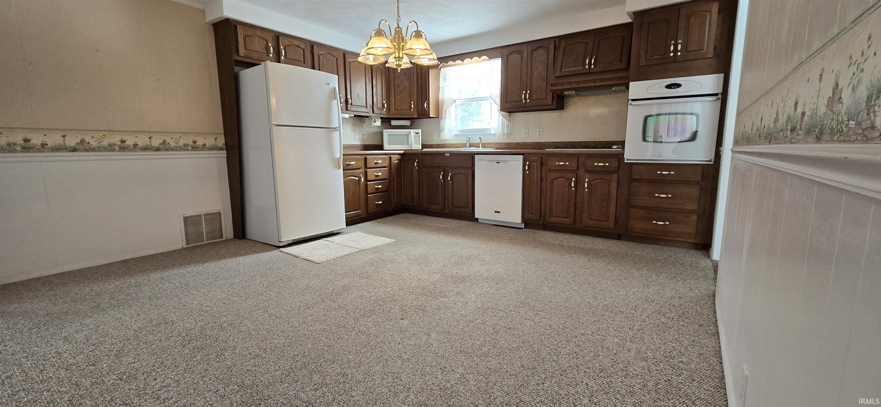 10942 North Ogden Road North Manchester, IN 46962 - Photo 11 of 36