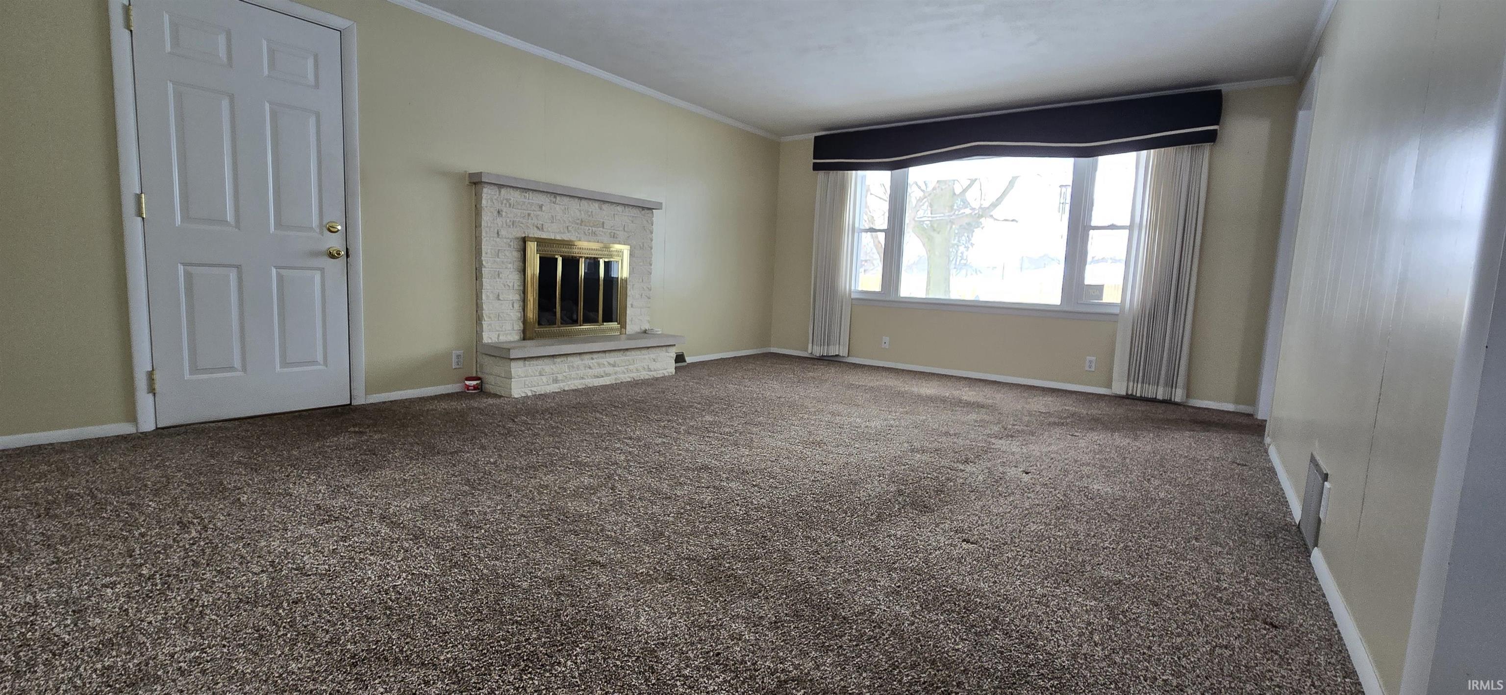 10942 North Ogden Road North Manchester, IN 46962 - Photo 7 of 36