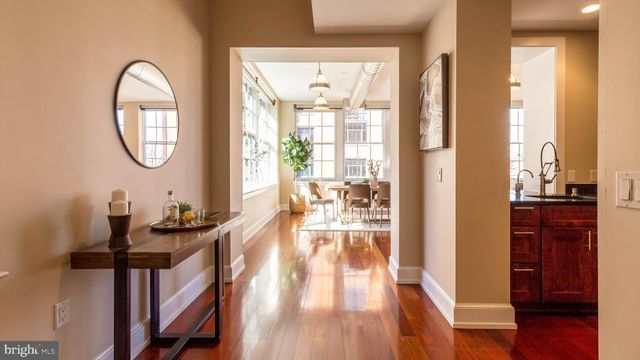 $1,052,196 | 215 I Street Northeast, Unit 304, Washington, DC 20002