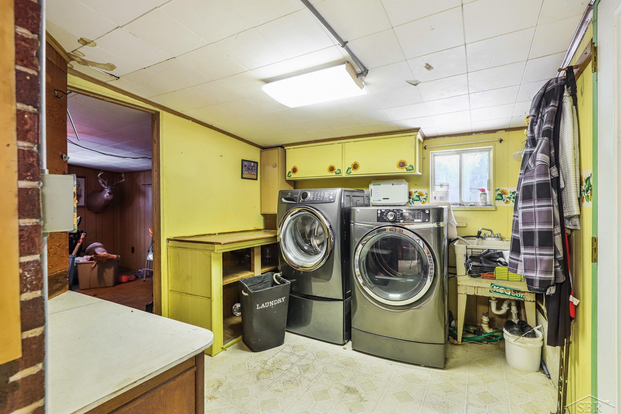 6325 Becker Road Saginaw, MI 48601 - Photo 21 of 47 50098435-20.JPG