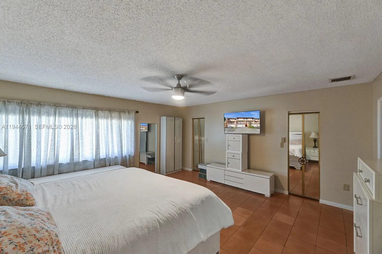 8690 Southwest 154th Cir Place, Unit 3D Miami, FL 33193 - Photo 12 of 17