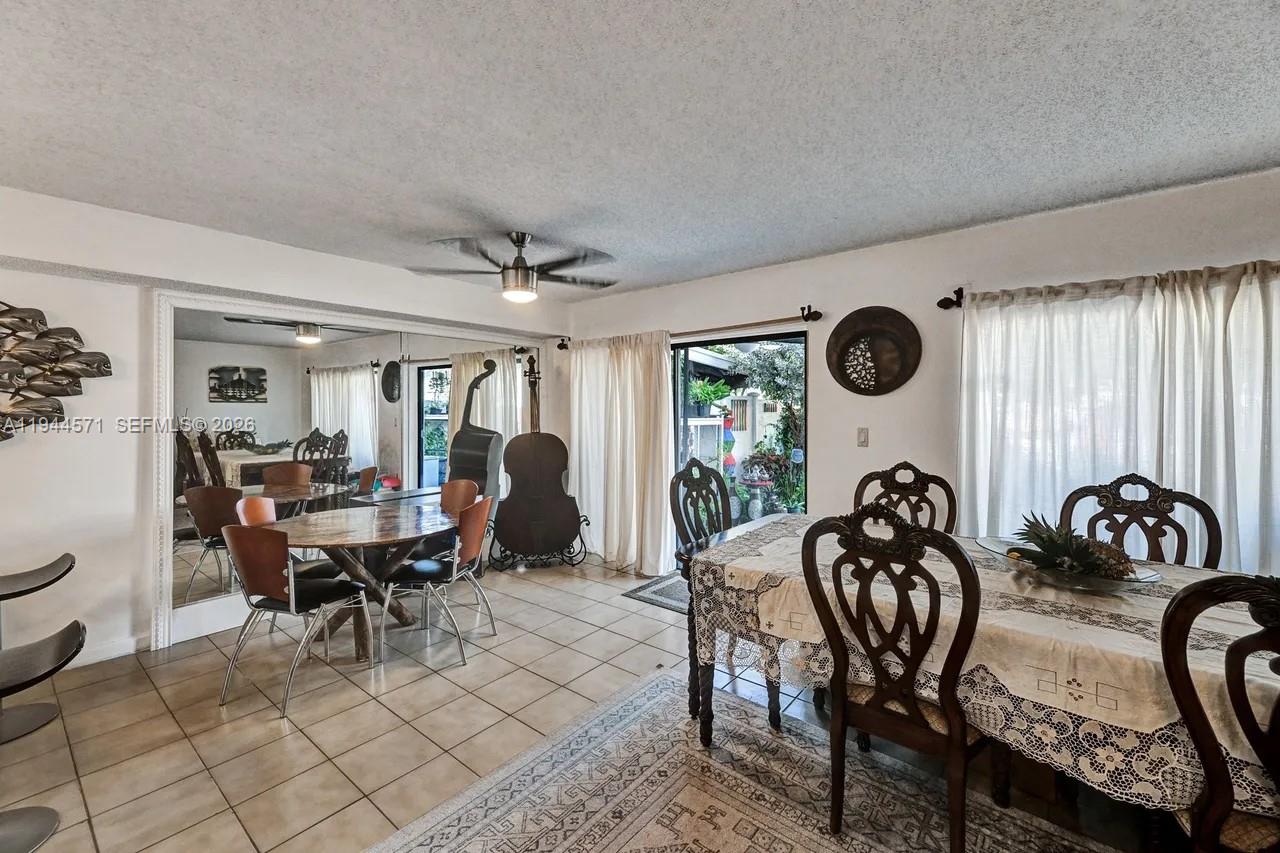 8690 Southwest 154th Cir Place, Unit 3D Miami, FL 33193 - Photo 6 of 17