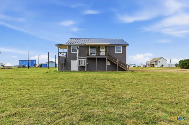 $285,000 | 90 Bluefish, Palacios, TX 77465