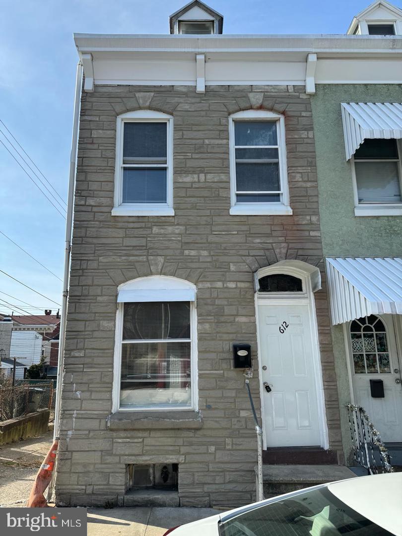 612 Locust Street Reading, PA 19604 - Photo 1 of 15