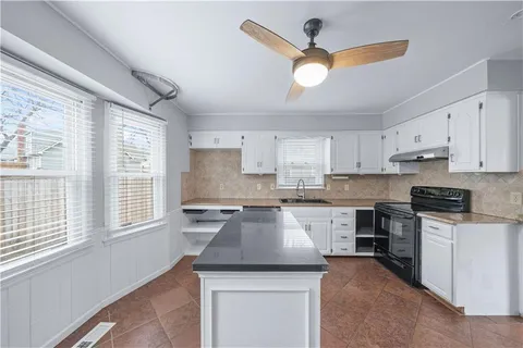 $355,000 | 9350 Lamar Avenue, Overland Park, KS 66207