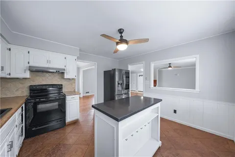 $355,000 | 9350 Lamar Avenue, Overland Park, KS 66207