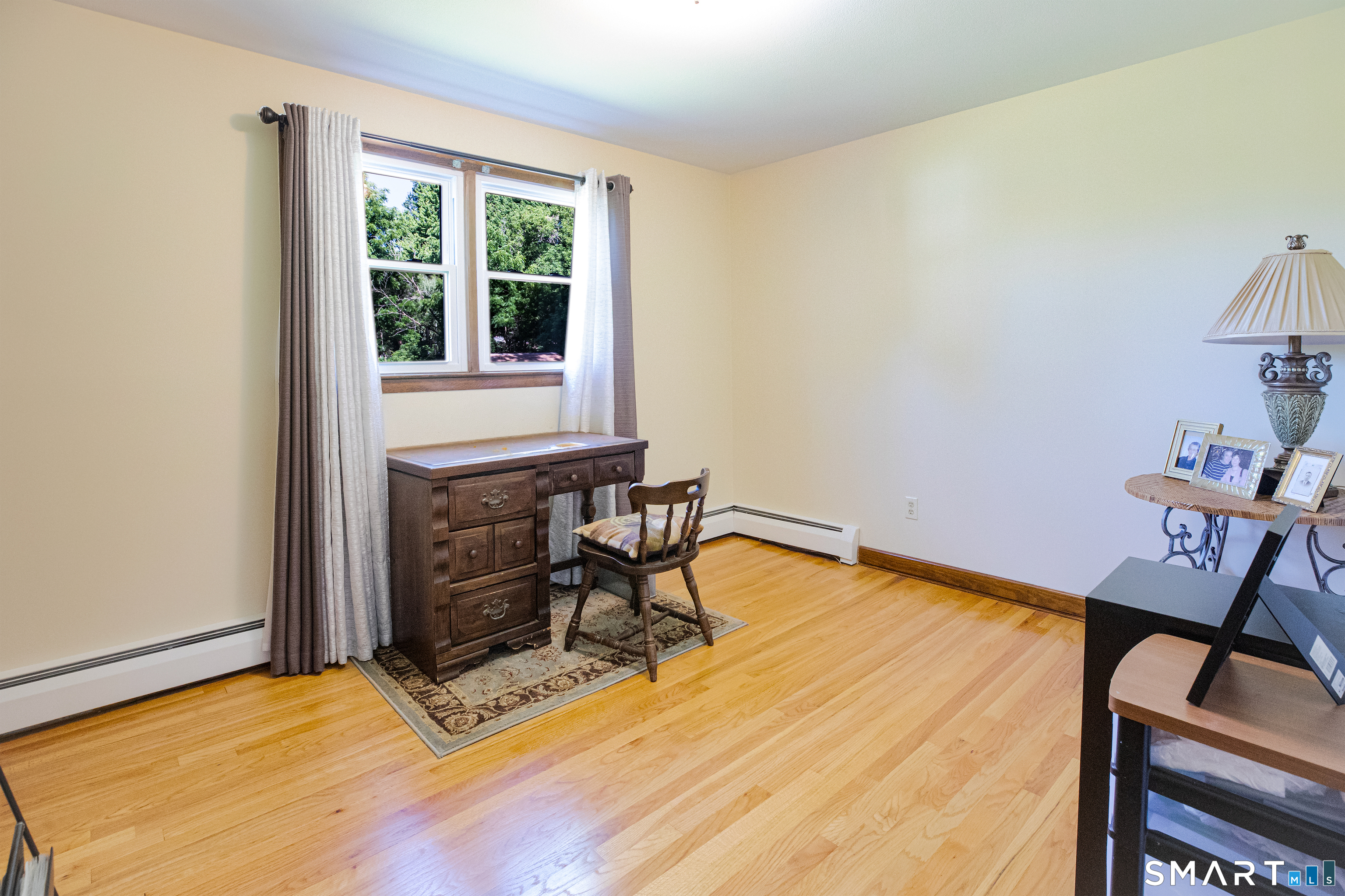 17 School House Road Newington, CT 06111 - Photo 13 of 25