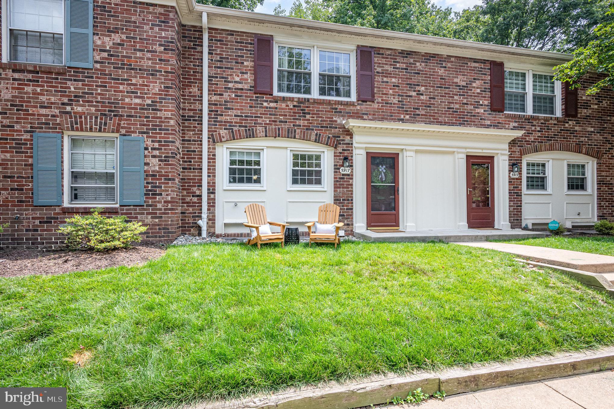 5917 Kingsford Road, Unit 366 Springfield, VA 22152 - Photo 1 of 51 Welcome home to 5917 Kingsford Road!