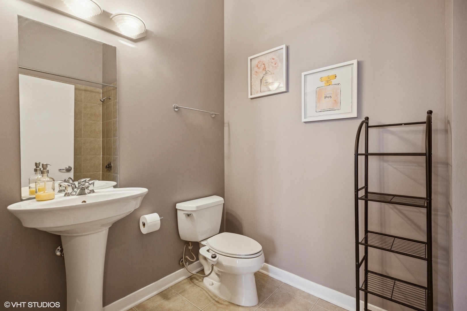 3021 West Armitage Avenue, Unit 404 Chicago, IL 60647 - Photo 17 of 22