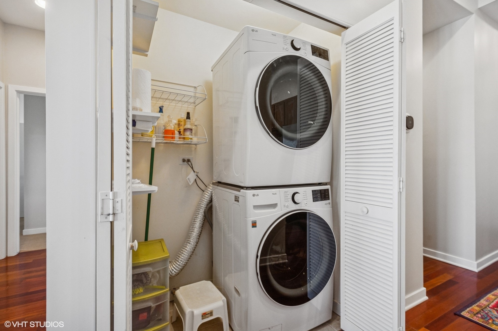 3021 West Armitage Avenue, Unit 404 Chicago, IL 60647 - Photo 19 of 22