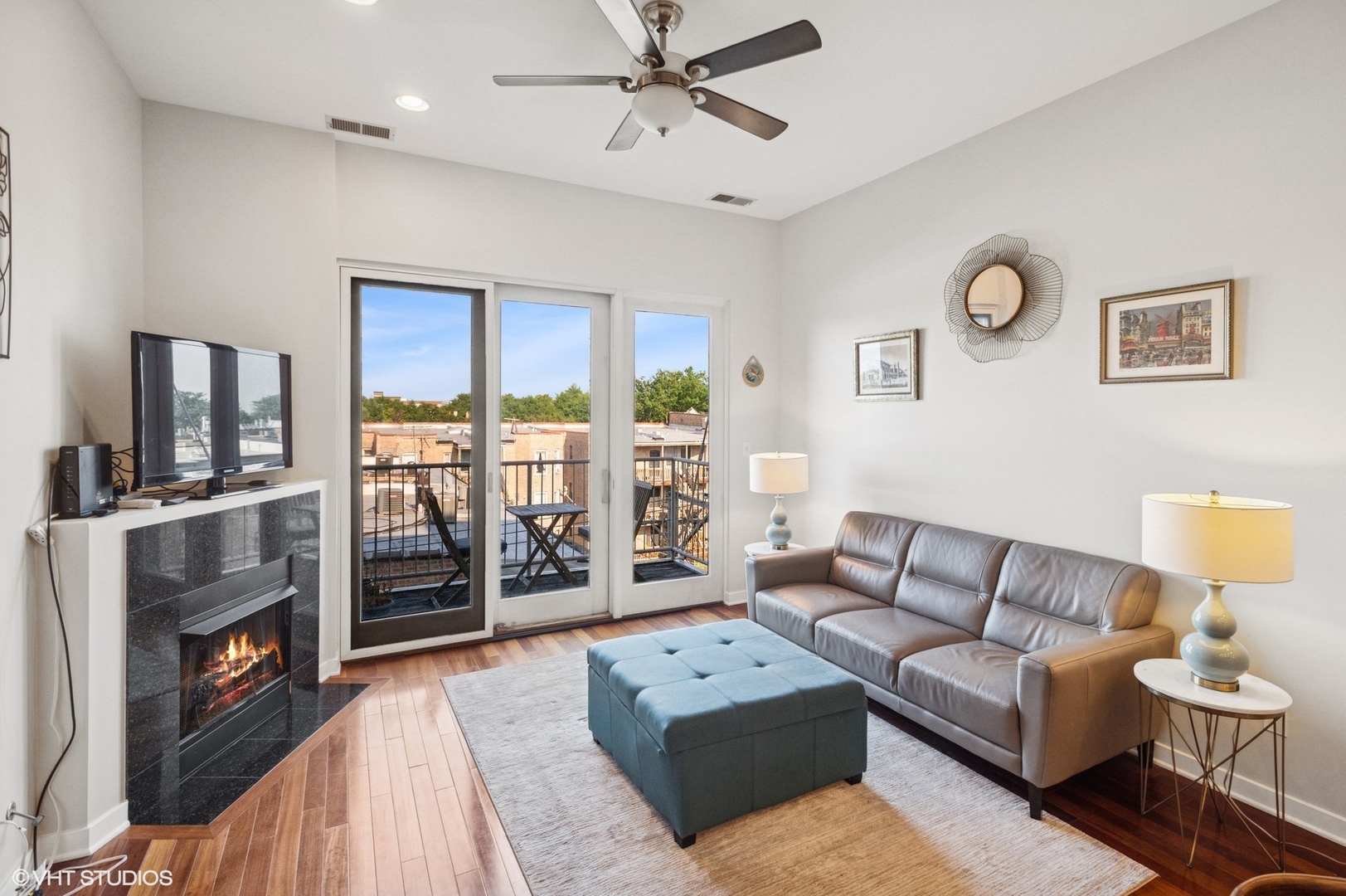 3021 West Armitage Avenue, Unit 404 Chicago, IL 60647 - Photo 4 of 22