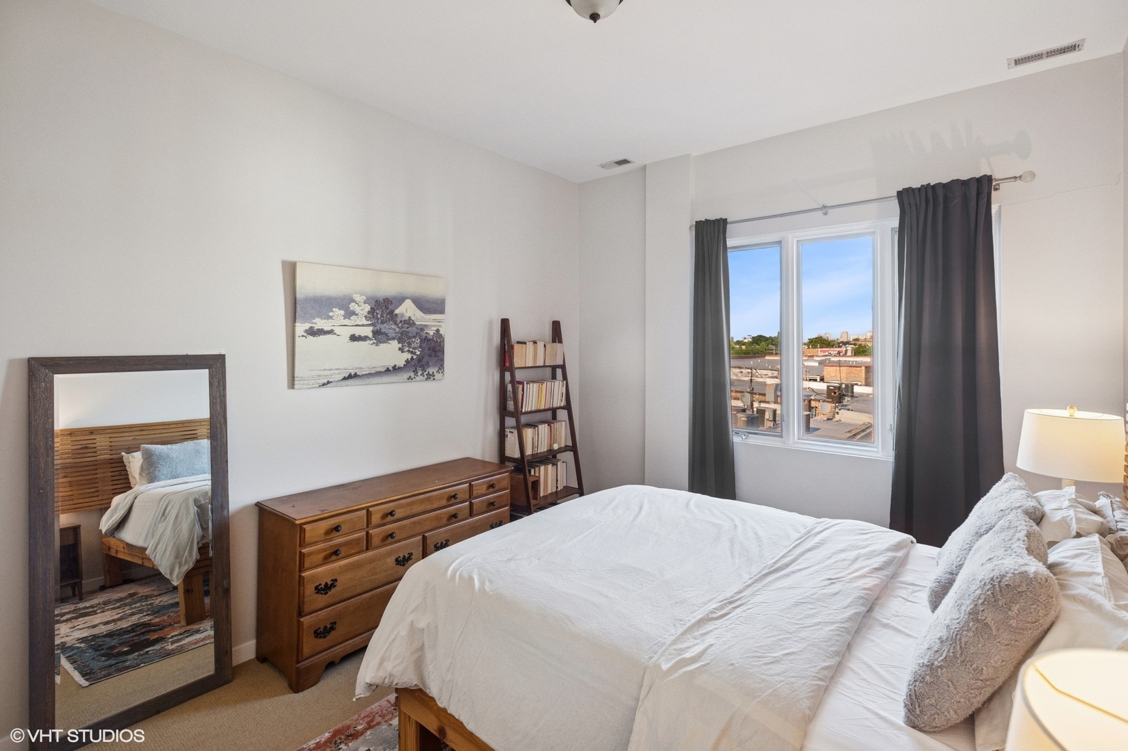 3021 West Armitage Avenue, Unit 404 Chicago, IL 60647 - Photo 10 of 22