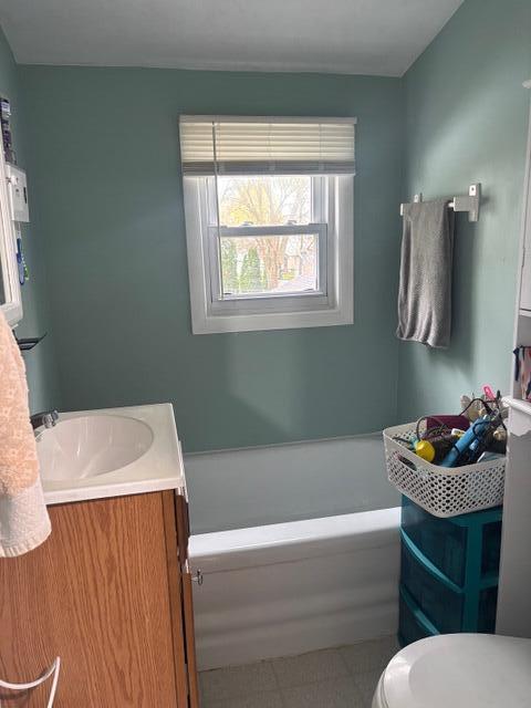 565 Riverside Avenue Adrian, MI 49221 - Photo 12 of 23 IMG_6211
