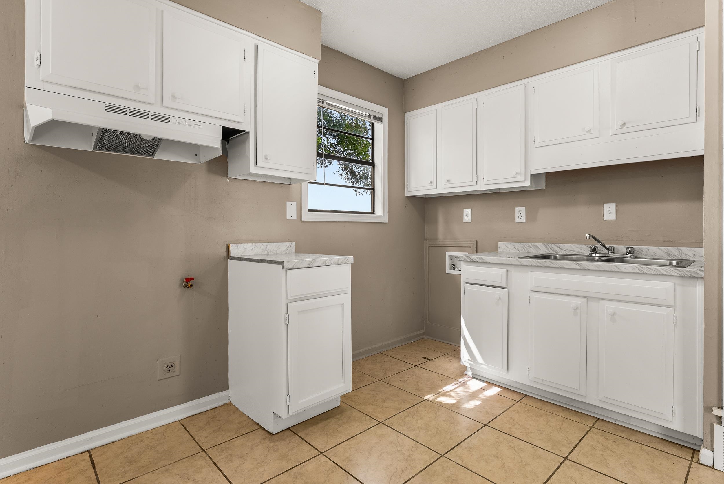 3759 McCain Road Memphis, TN 38109 - Photo 13 of 30
