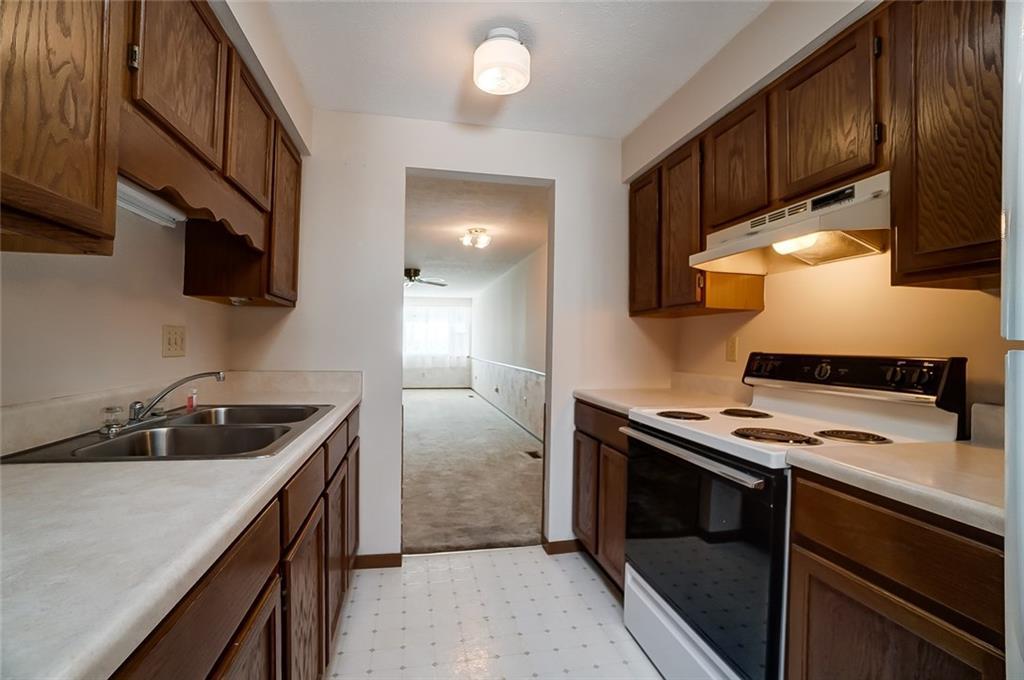 4542 Ridgewood Road East, Unit 4542 Springfield, OH 45503 - Photo 9 of 19
