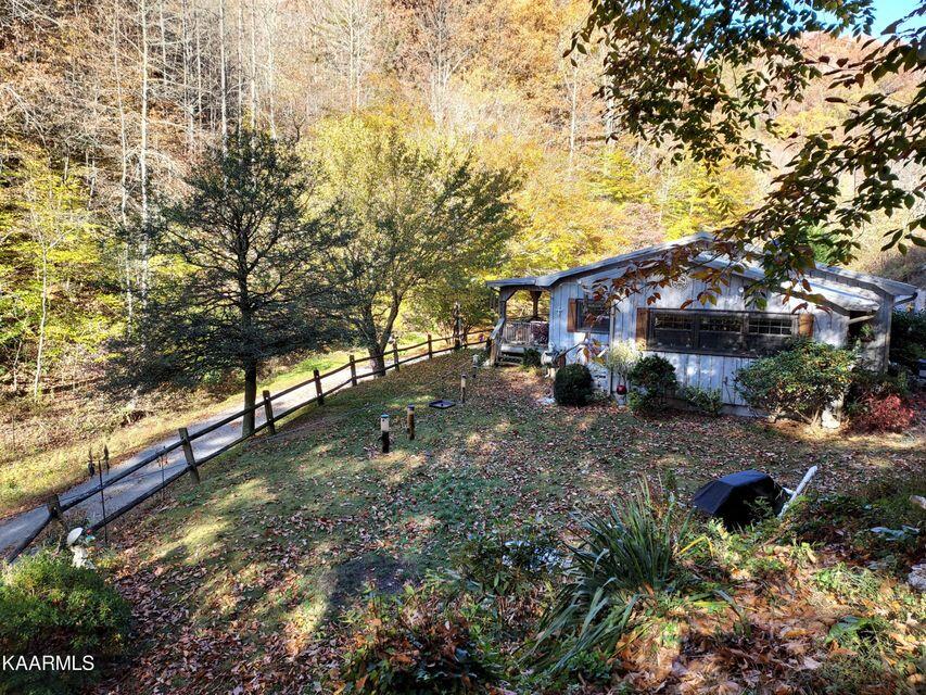 742 Perry Livesay Road Kyles Ford, TN 37765 - Photo 20 of 44 20