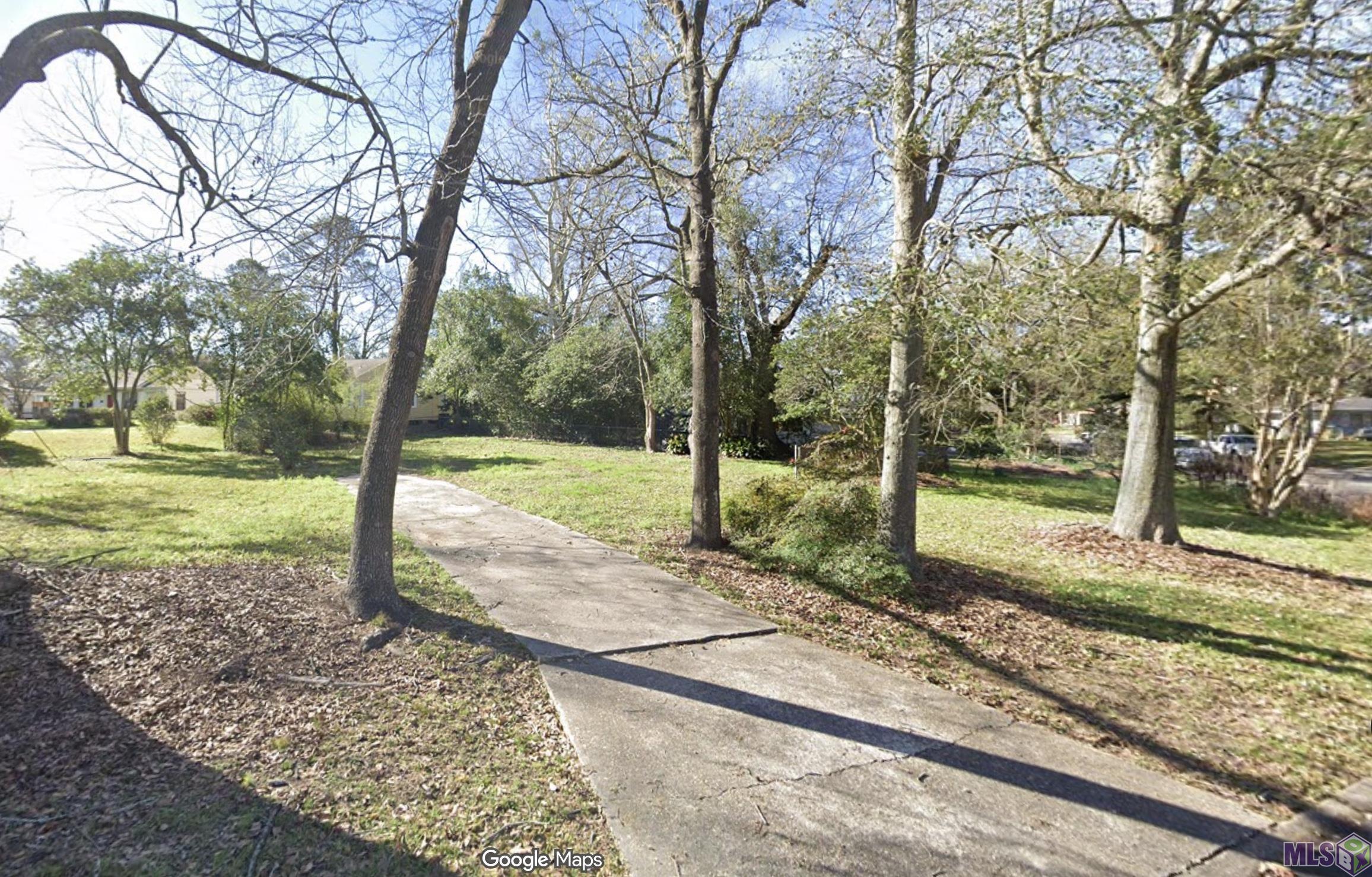 1096 Aberdeen Avenue Baton Rouge, LA 70808 - Photo 1 of 2