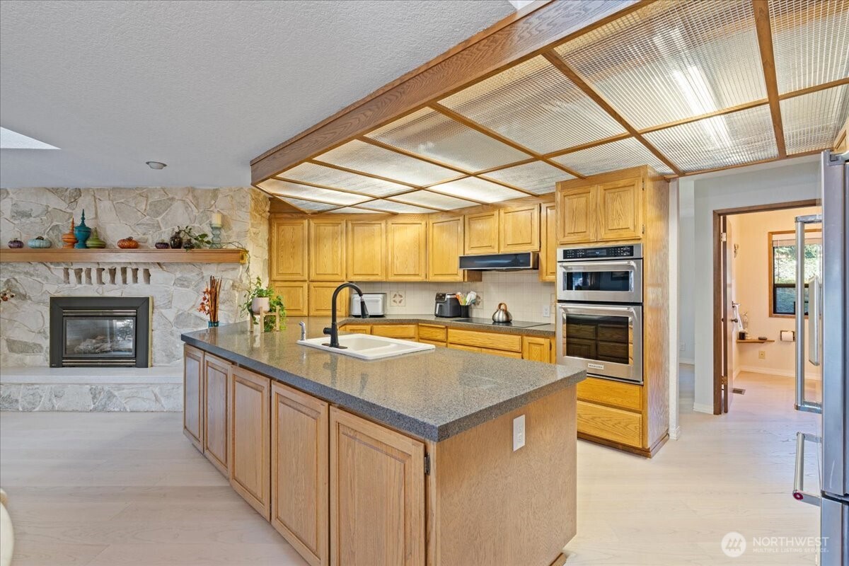 701 175th Street Southwest Bothell, WA 98012 - Photo 15 of 40 Gallery Image 15