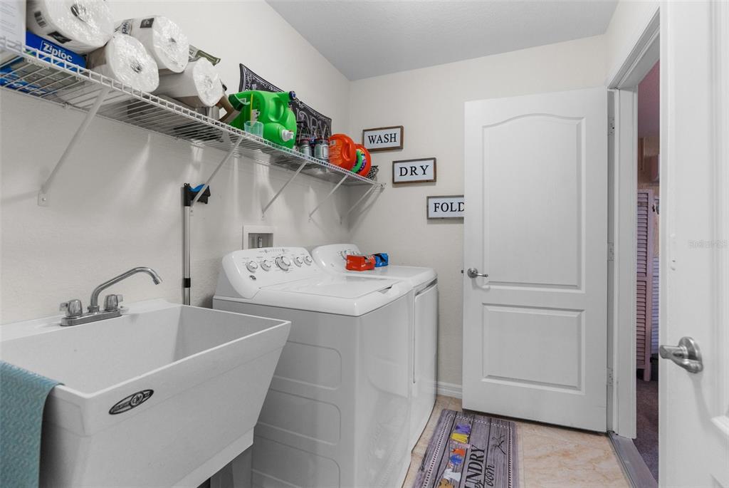 12524 Mountain Dove Road Weeki Wachee, FL 34614 - Photo 32 of 40 Gallery Image 32