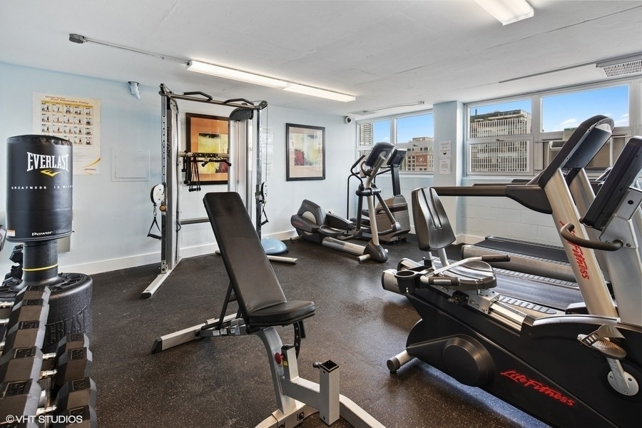 222 East Pearson Street, Unit 503 Chicago, IL 60611 - Photo 11 of 15