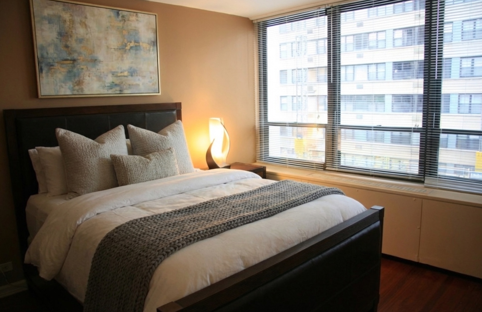 222 East Pearson Street, Unit 503 Chicago, IL 60611 - Photo 8 of 15