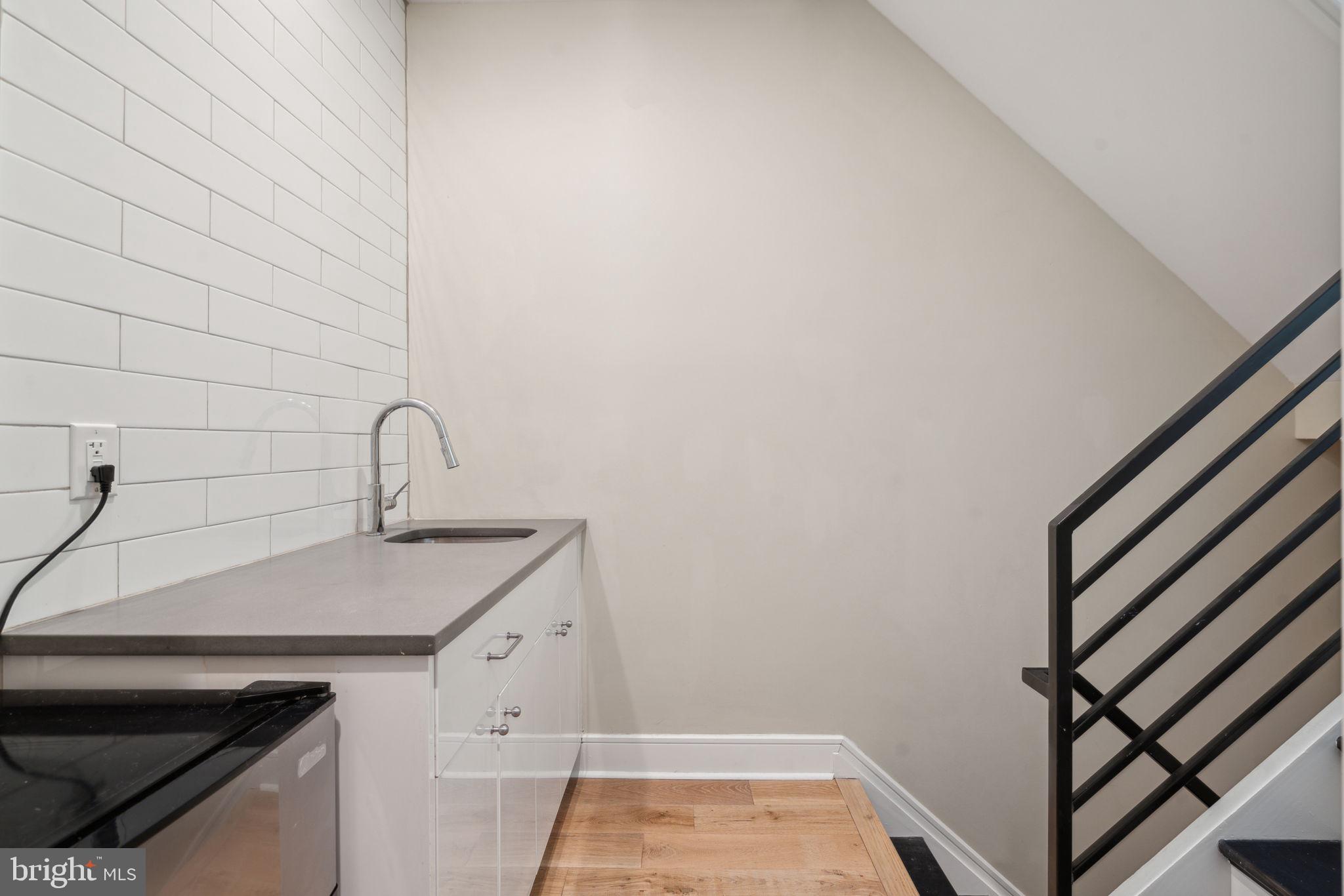 518 Mercy Street Philadelphia, PA 19148 - Photo 22 of 50 Sleek kitchen nook with modern flair.