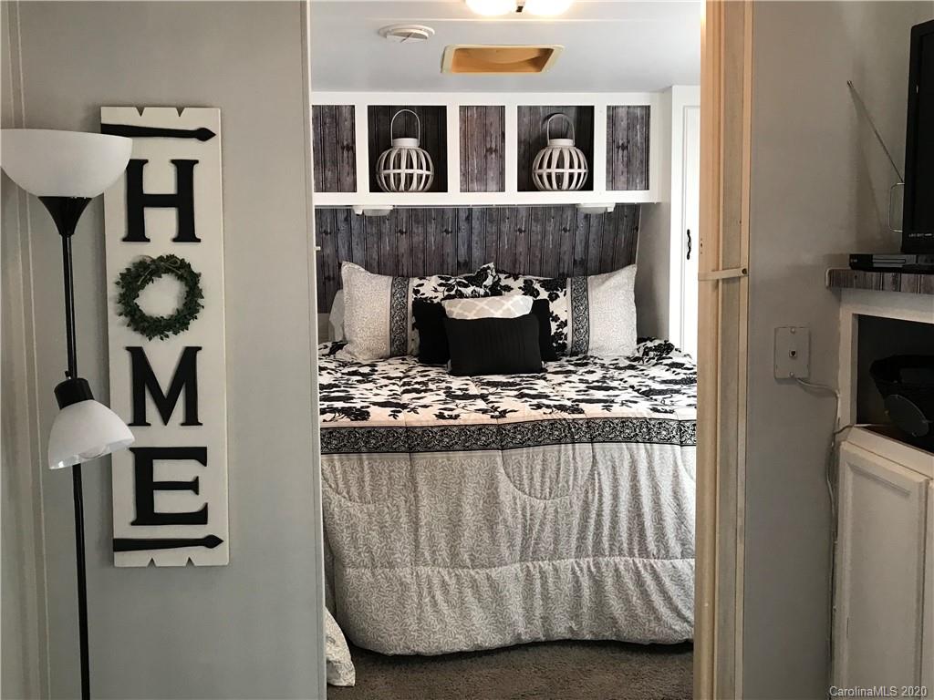 131 Baden View Road New London, NC 28127 - Photo 12 of 42 Gallery Image 12