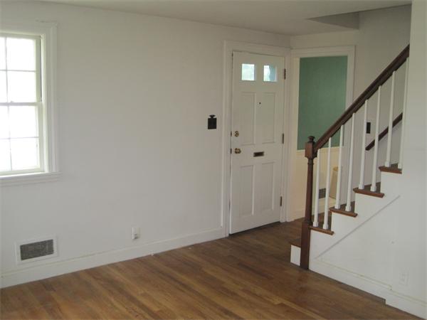 20 Ledgewood Road Dedham, MA 02026 - Photo 13 of 17 Gallery Image 13