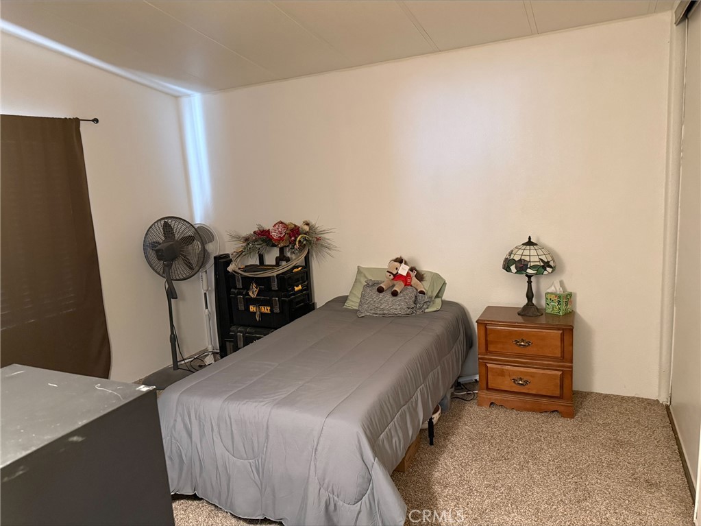 6473 Chevoit Road Phelan, CA 92371 - Photo 21 of 69