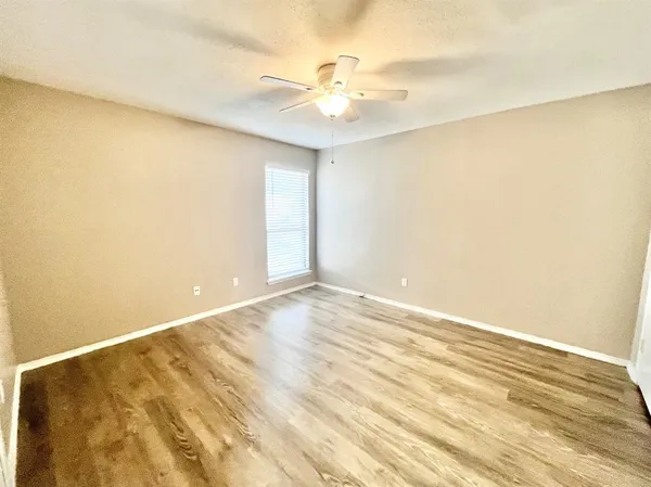 $1,595 | 2403 Kingsford Court, Arlington, TX 76017