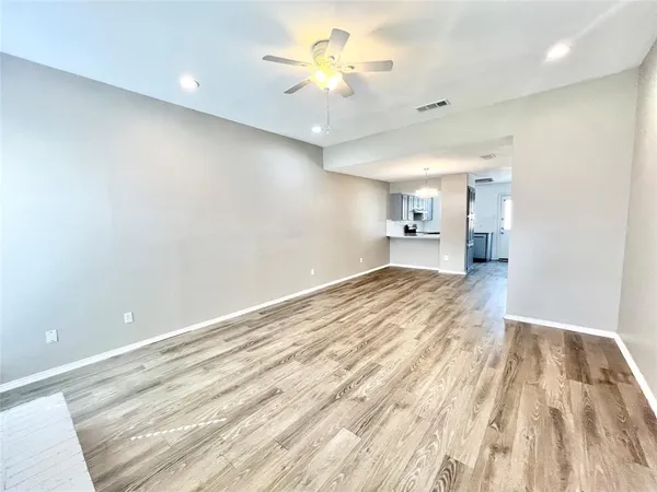 $1,595 | 2403 Kingsford Court, Arlington, TX 76017