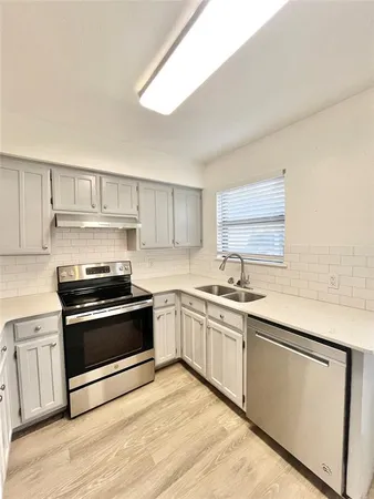 $1,595 | 2403 Kingsford Court, Arlington, TX 76017