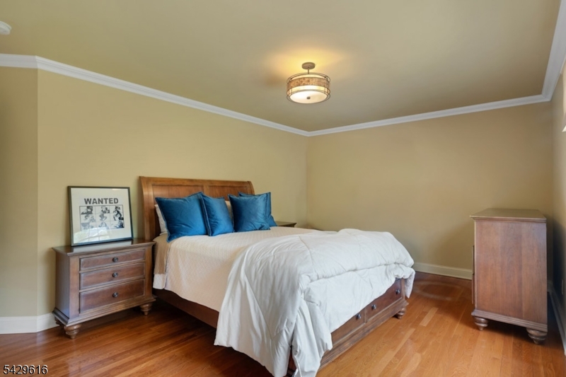 22 Mt Airy Road Bernardsville, NJ 07924 - Photo 7 of 16